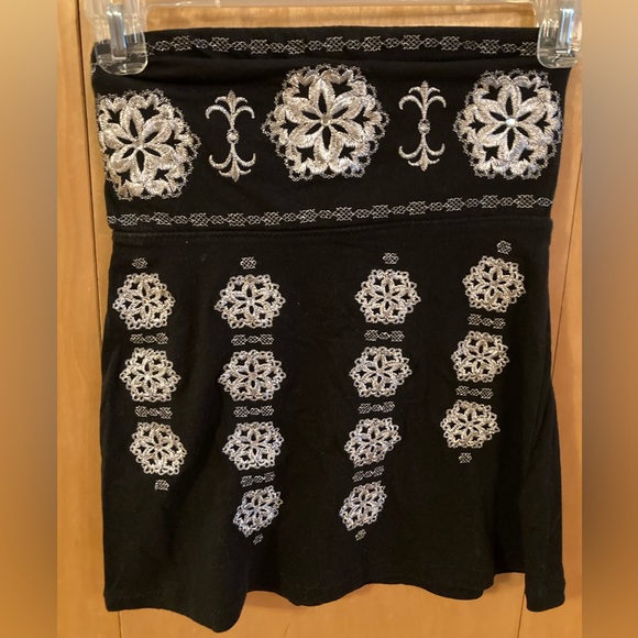 The Limited Black and Silver Strapless Top - Picture 1 of 6